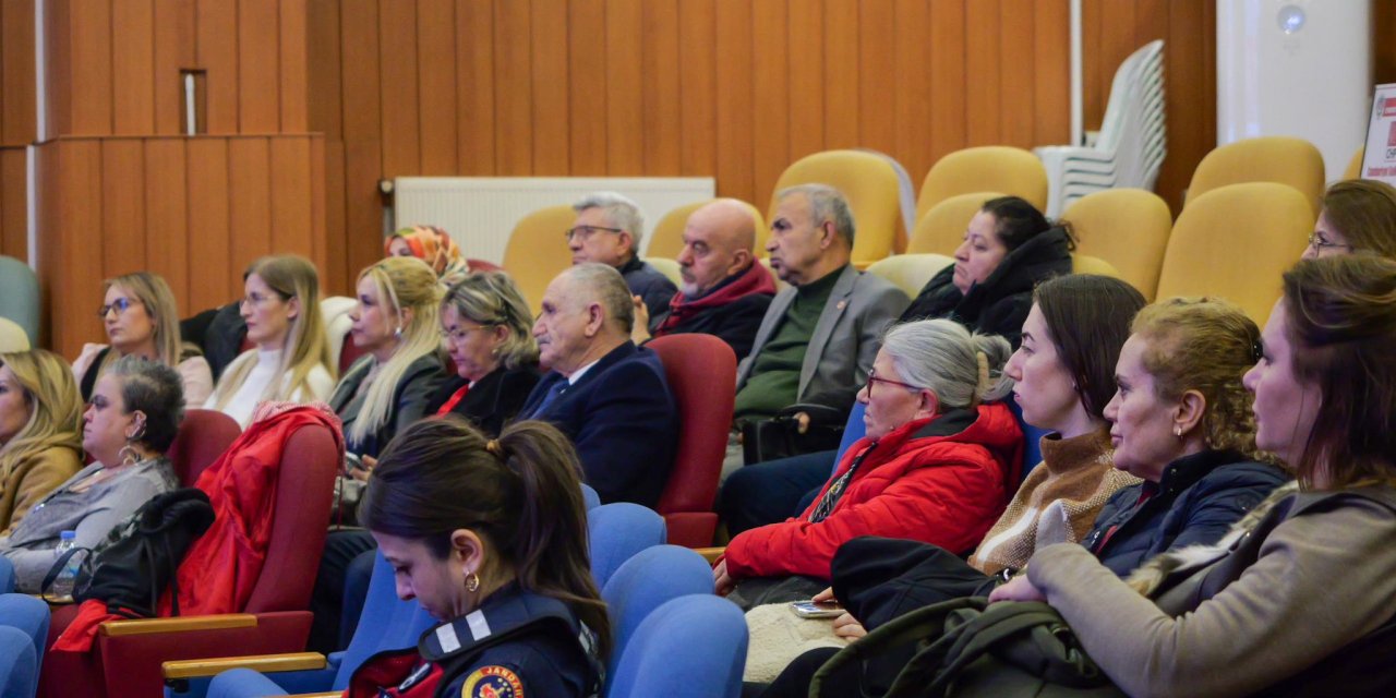 Etimesgut Belediyesi’nde siber suçlarla mücadele eğitimi