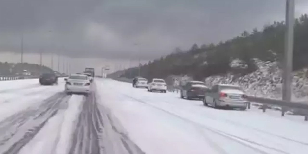 Başkentte sağanak ve dolu hayatı olumsuz etkiledi