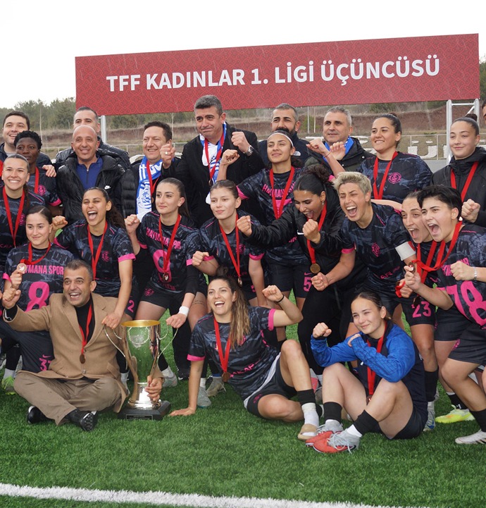 Haymanaspor Kadın Takımı Turkcell Süper Lig’e yükseldi