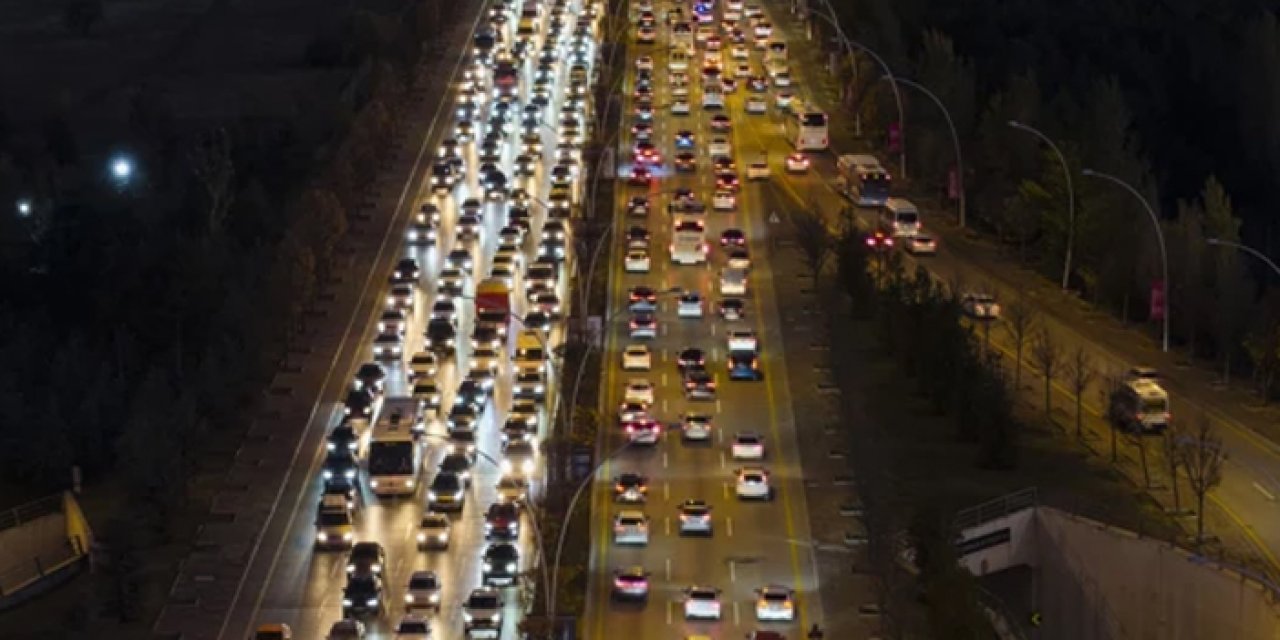 Ankara’da sorun belli: Nüfus ve araç katlandı, yollar aynı kaldı