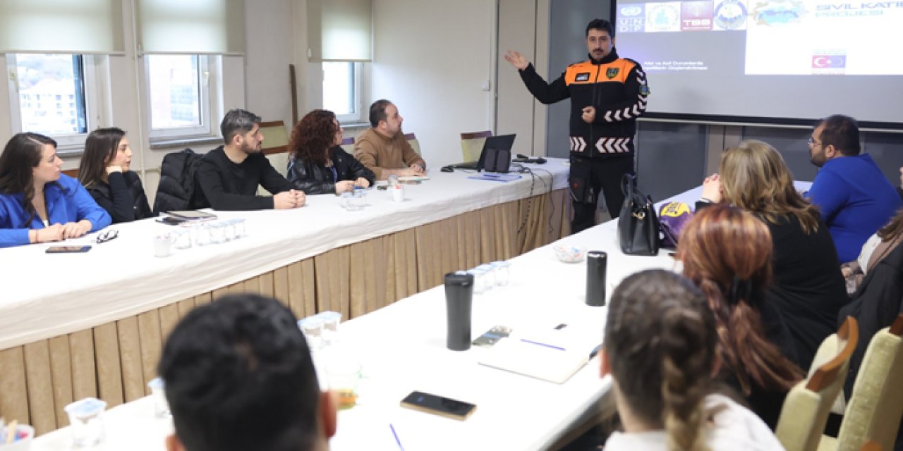 Mamak’ta MAKUT ekibine kapsayıcı eğitim verildi