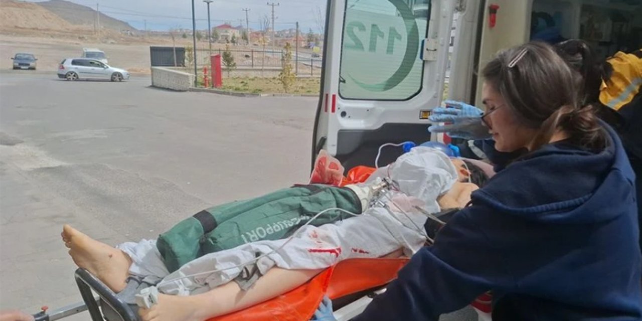 “Yan bakma” tartışması kanlı bitti: 1 kişi yaralandı