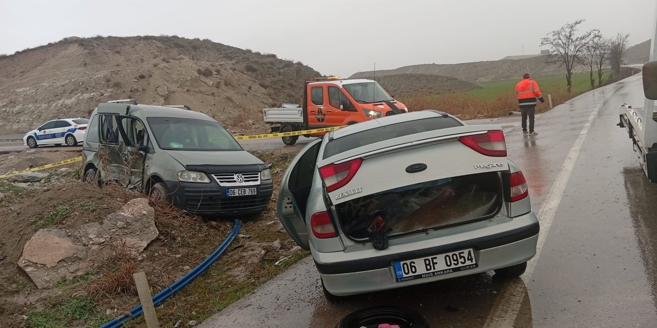 Beypazarı’nda kaza: 1 ölü 5 yaralı