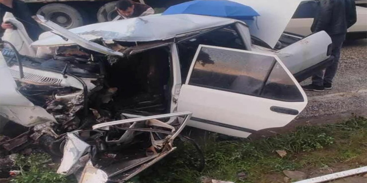 Alaşehir’de Can Pazarı: Otomobil ile TIR Çarpıştı, 3 Yaralı