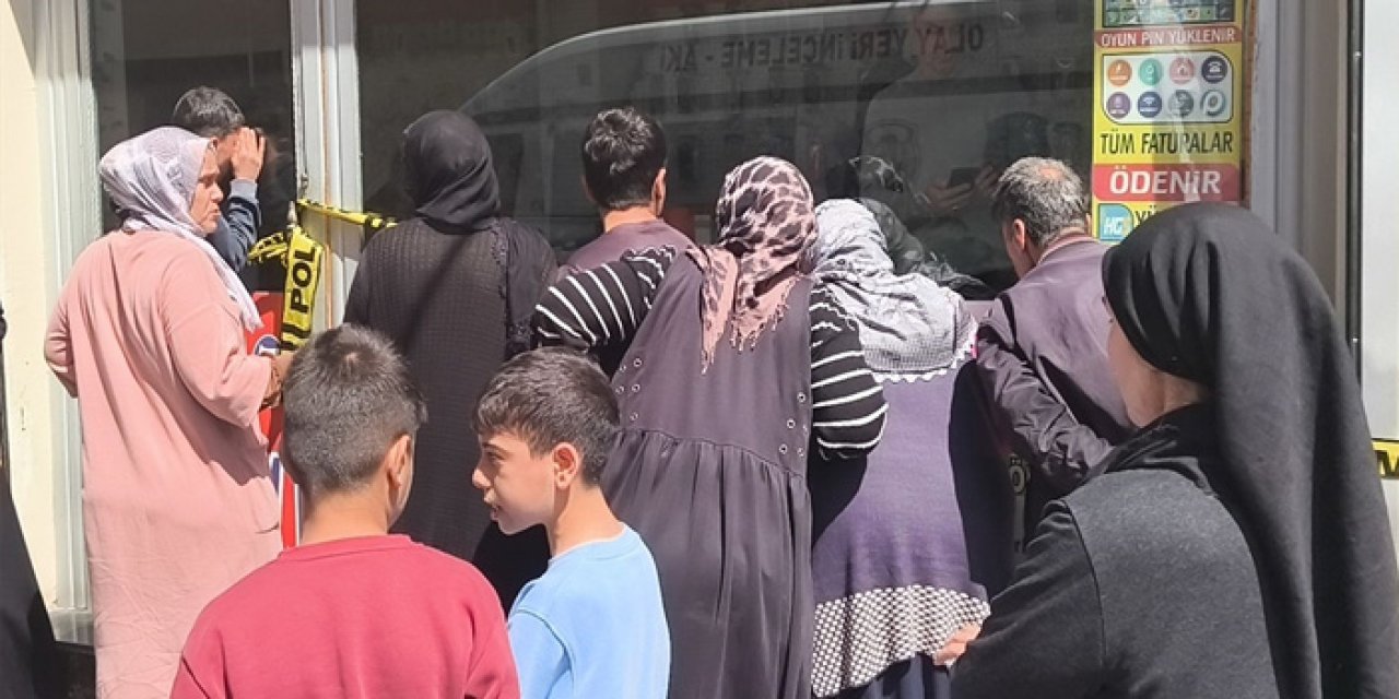 Adana'da İş Yerinde İnfaz: Kasklı Saldırgan Telefon Tamircisini Öldürdü