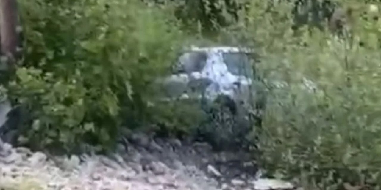 Mersin’de feci kaza: Otomobil şarampole devrildi, 1 ölü 1 yaralı