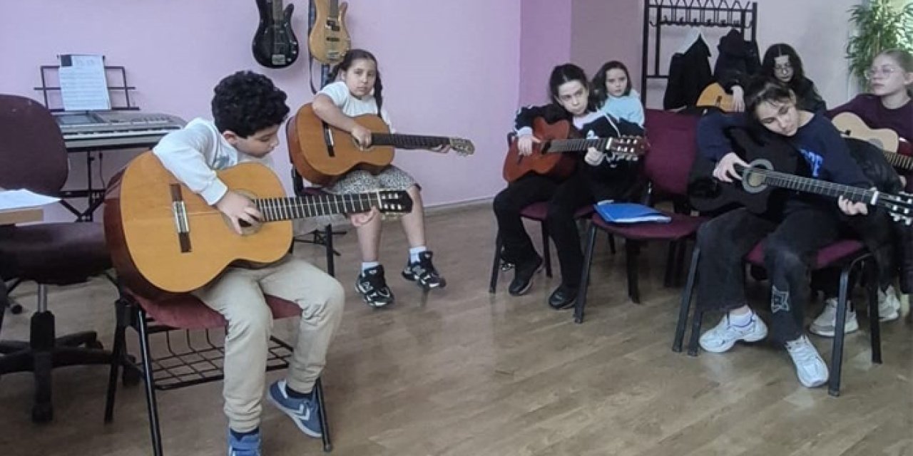 Pursaklar’da müzik eğitimine yoğun katılım