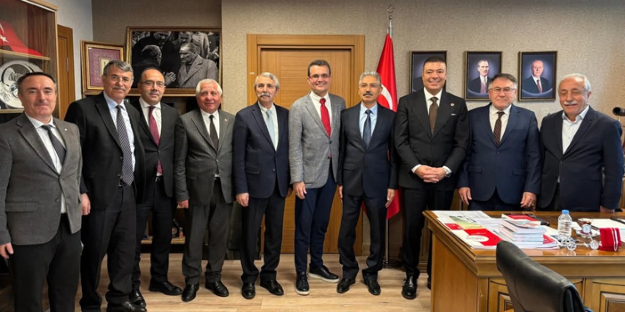 Kırşehirliler, Bayraktar’ı ziyaret etti: Hayırlı olsun dilekleri iletildi