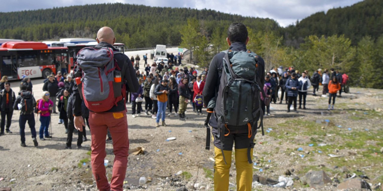 Ankara’da Şahinler Tabiat Parkı’nda ücretsiz doğa yürüyüşü düzenlendi