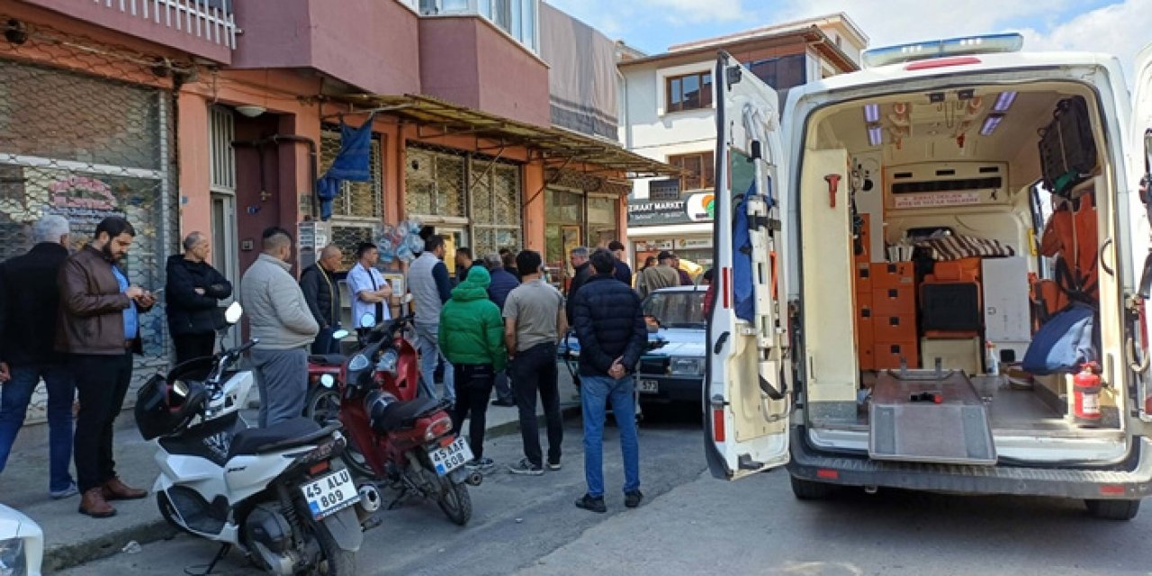 Manisa'da silahlı kavga: Alacak-verecek tartışması kanlı bitti