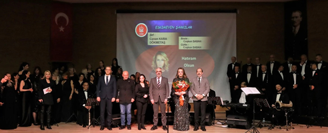 Keçiören’de sanat gecesi: Türk Sanat Müziği konserine yoğun katılım