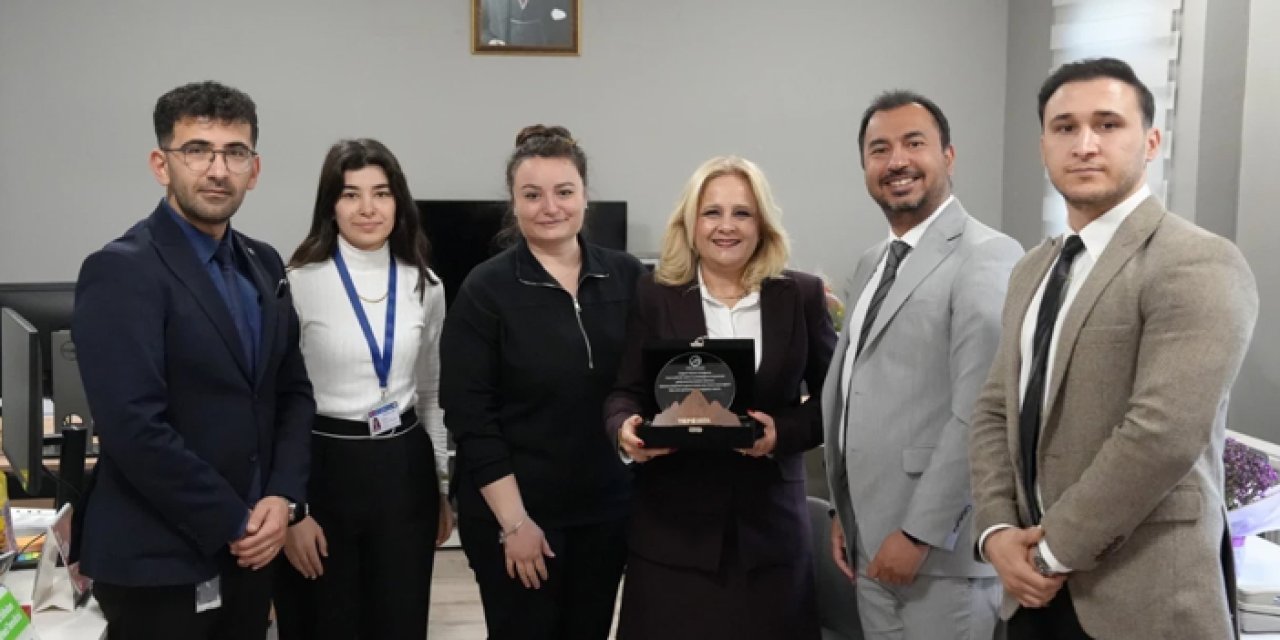 Mamak İstihdam Merkezi’ne teşekkür plaketi: İş birliğine takdir