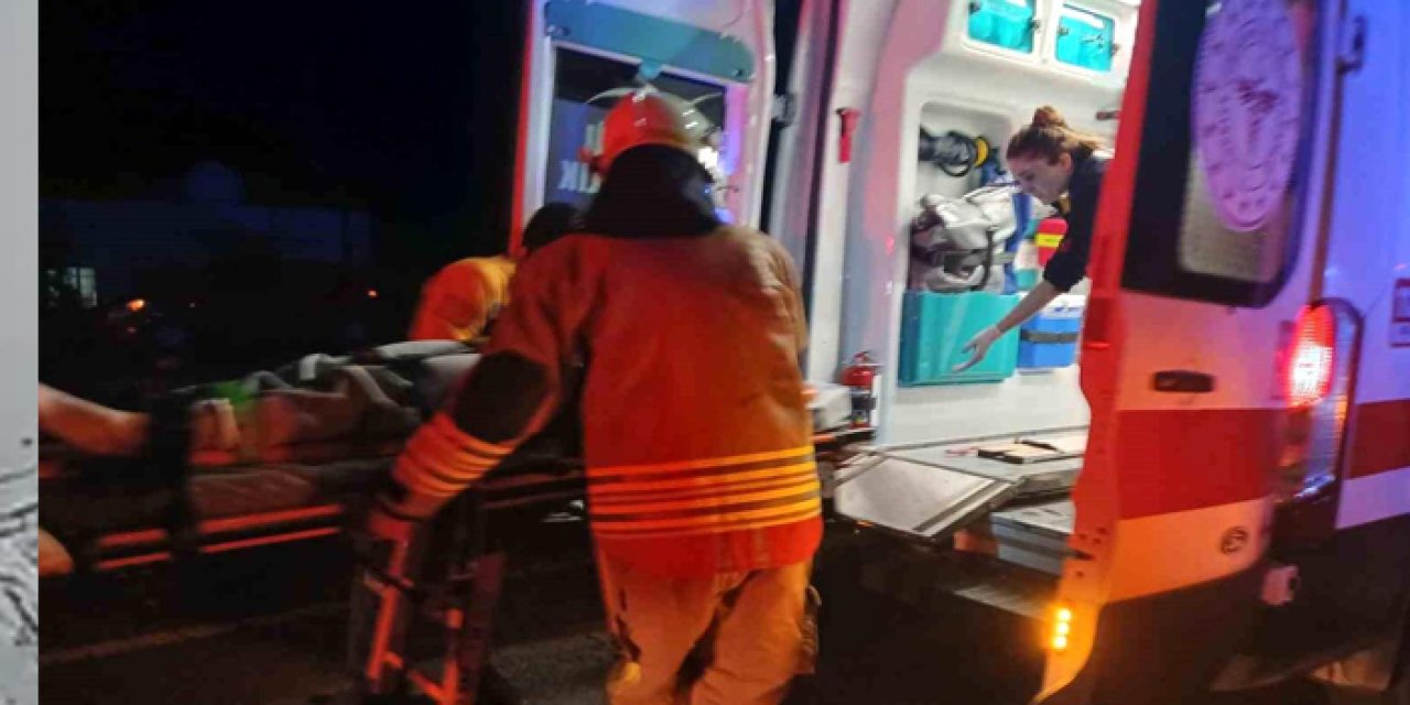 Otomobil şarampole yuvarlandı: 4 yaralı