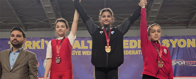 Pursuklarlı sporcu Zümra Yurtseven’den Türkiye şampiyonluğu