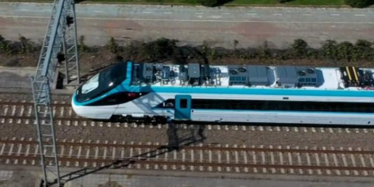 Yerli hızlı tren testlerde rekor hıza ulaştı