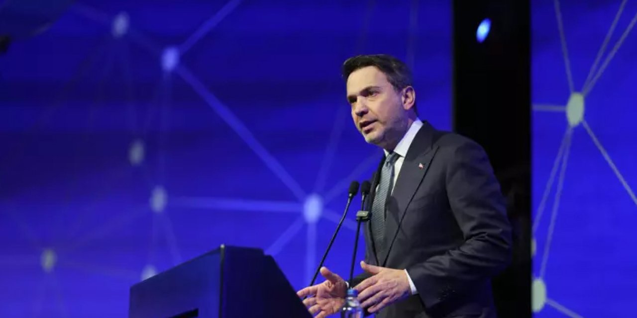 Bakan Bayraktar: Hedef yeni enerji mimarisi