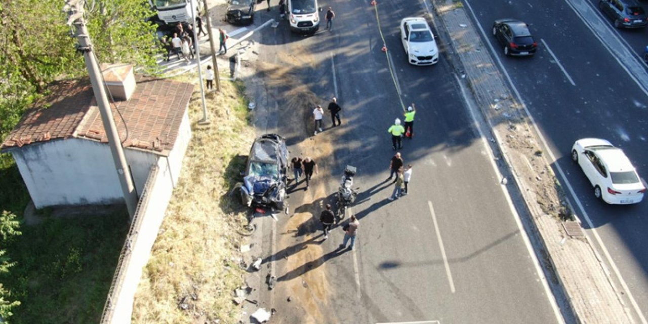 İzmir’de freni patlayan tır dehşet saçtı: Ölü ve yaralılar var