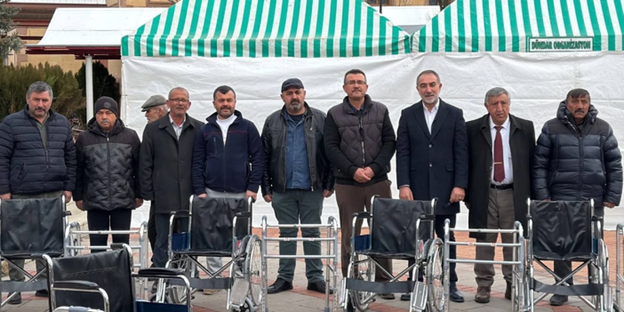 MDV’den Kırşehir’de dayanışma örneği: İhtiyaç sahiplerine tekerlekli sandalye dağıtıldı