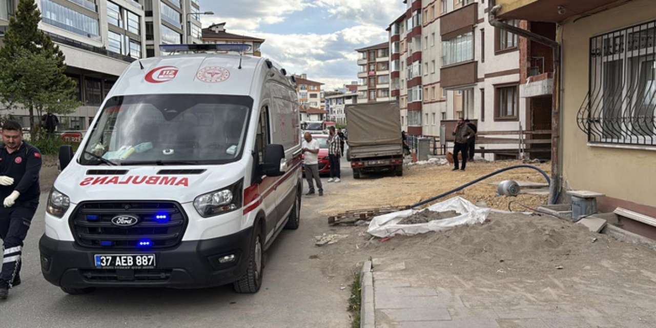 Kastamonu'da inşaatta akılalmaz kaza: Üzerine mutfak tüpü düşen işçi öldü