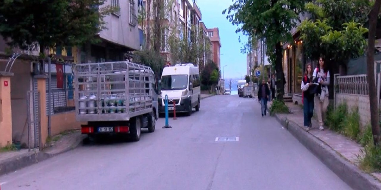 Küçükçekmece’de silahlı saldırı: Kahvehane önünde 3 kişi yaralandı