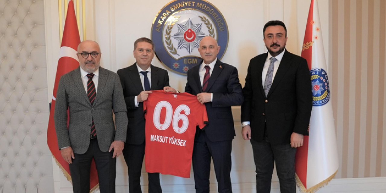 Gençlerbirliği yönetimi Ankara Emniyeti’ni ziyaret etti