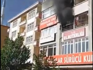 Pursaklar'da noterde yangın paniği