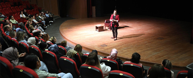 Yenimahalle’de akran zorbalığı alarmı: Aileler seminerde buluştu