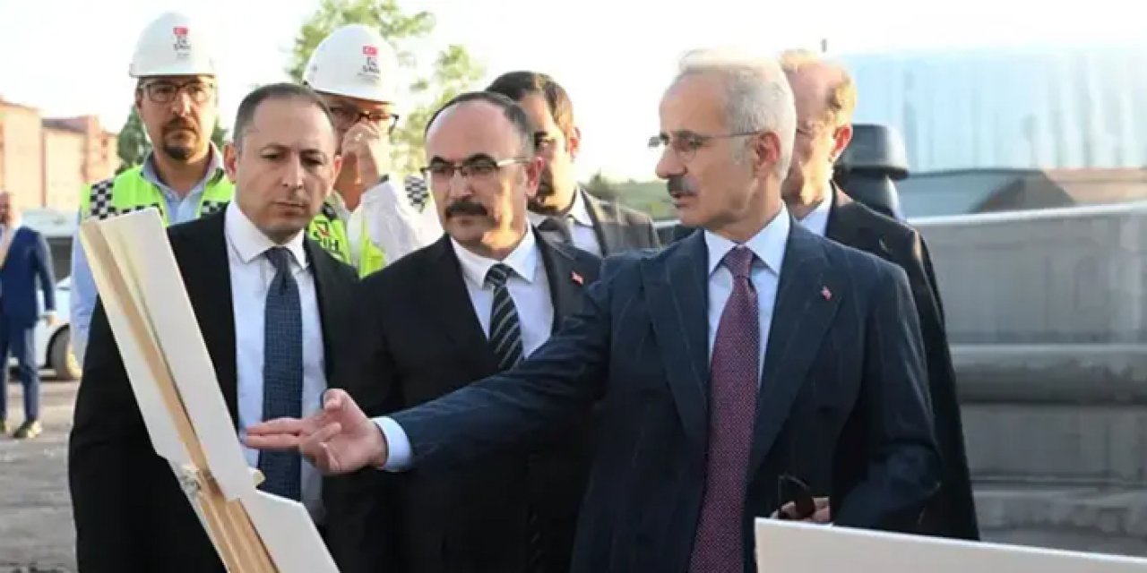 Bakan Uraloğlu Etimesgut Havalimanı’ndaki dönüşümü yerinde inceledi