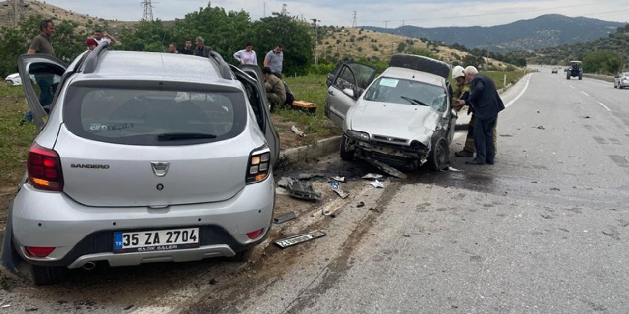 İzmir Ödemiş'te kavşakta çarpışma: 2'si çocuk 8 yaralı!
