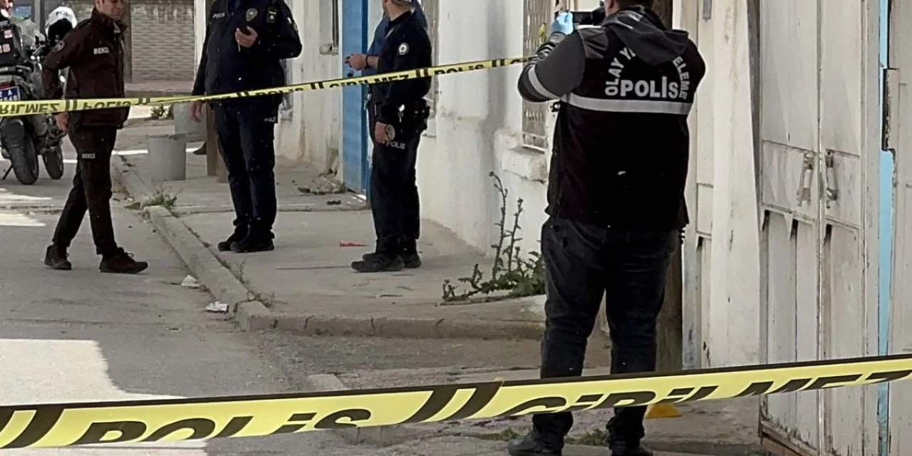 Tartıştığı 16 yaşındaki çocuğu başından tabancayla yaraladı