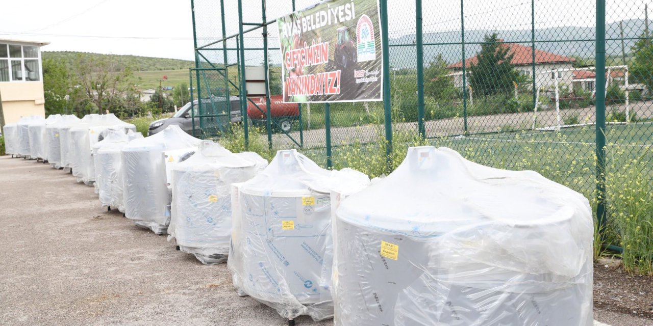 Ayaş’ta üreticiye süt soğutma tankı hibe edildi