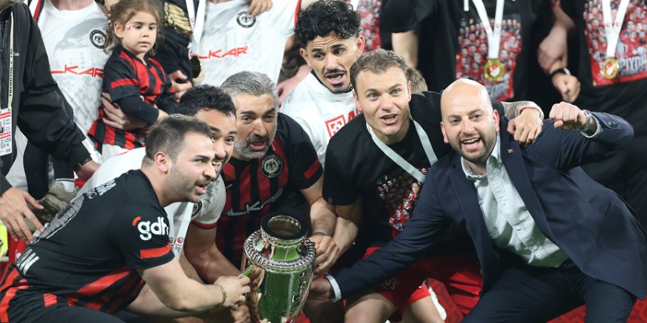 Çorum’da tarih yazıldı: Süper Lig sevincine tebrik yağdı