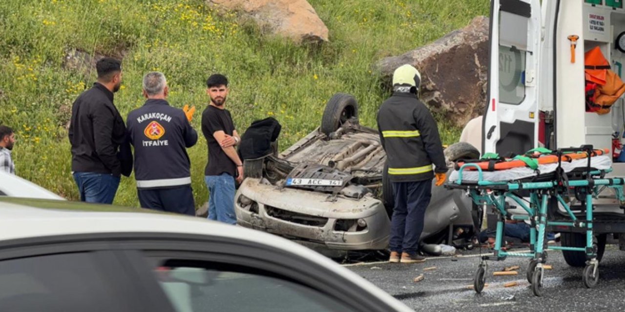 Elazığ'da otomobil devrildi: 1 ölü, 3 yaralı