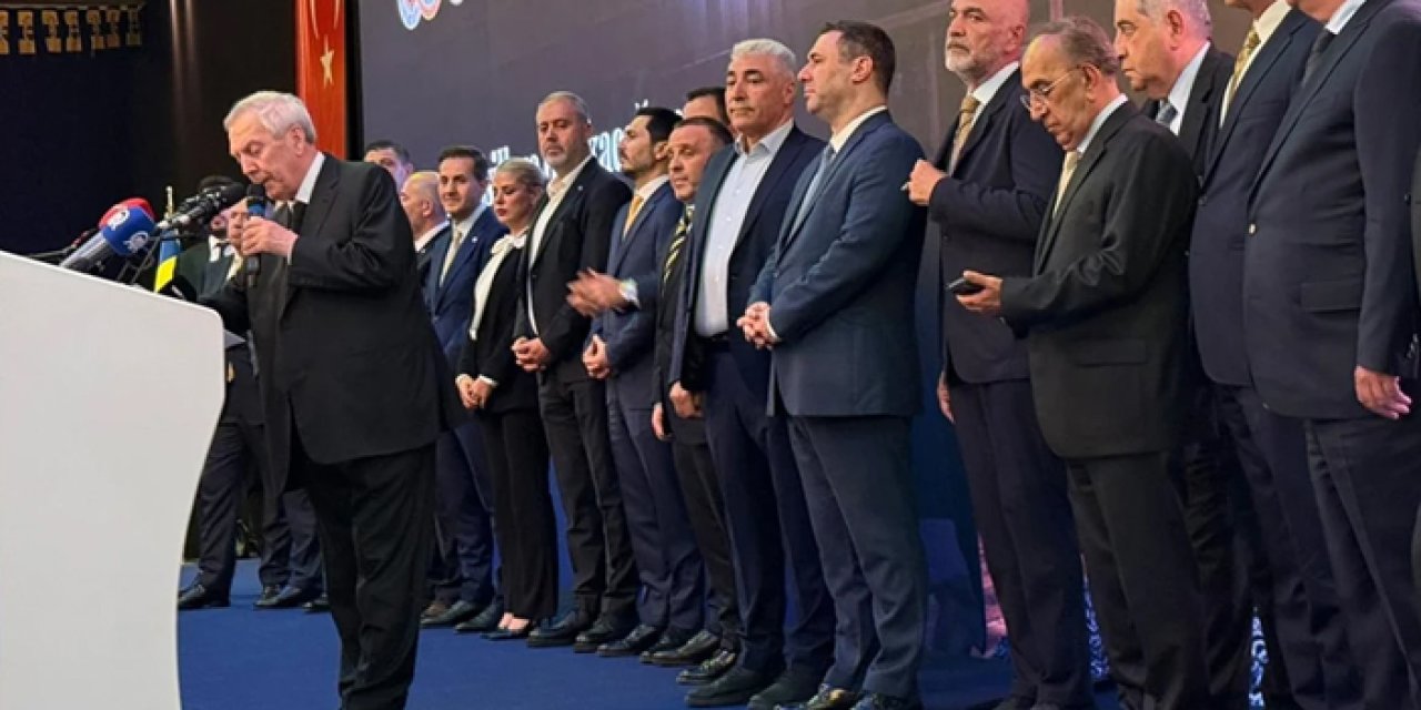 Aziz Yıldırım Ankara’da Fenerbahçelilerle buluştu