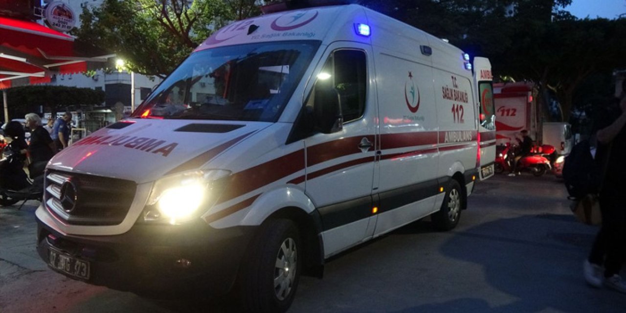 Antalya'da 3 metreden düşen işçi hastaneye kaldırıldı