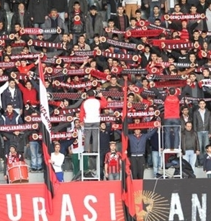 Gençlerbirliği’nde kombine tarifesi açıklandı: Tribün fiyatları netleşti