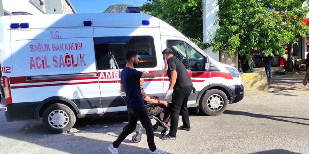 Batman'da aileler arası amansız kavga:12 yaralı!