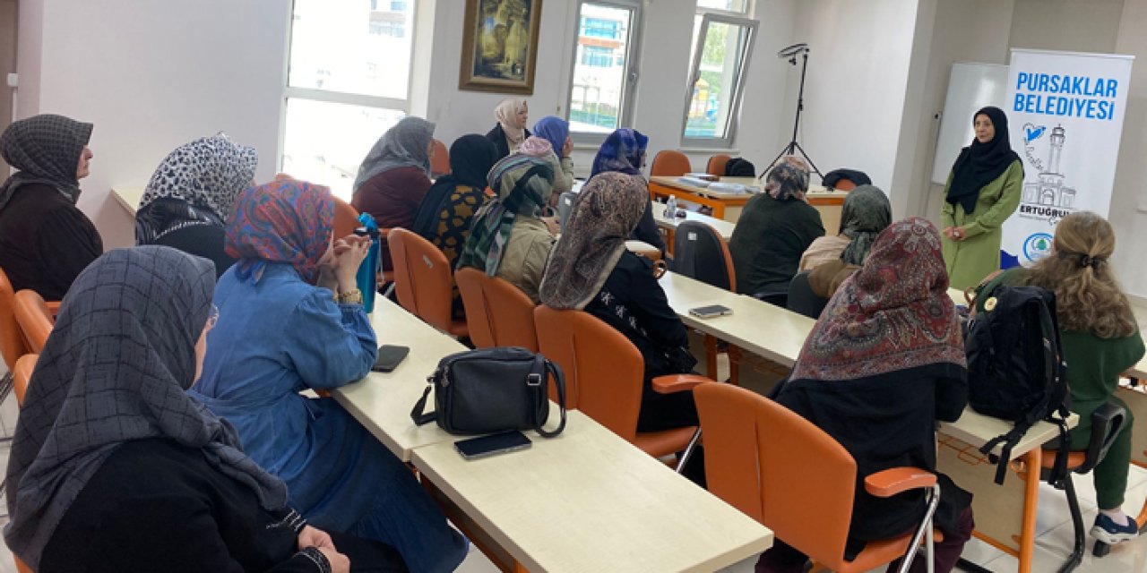 Pursaklar’da anne ve kız ilişkileri mercek altına alındı