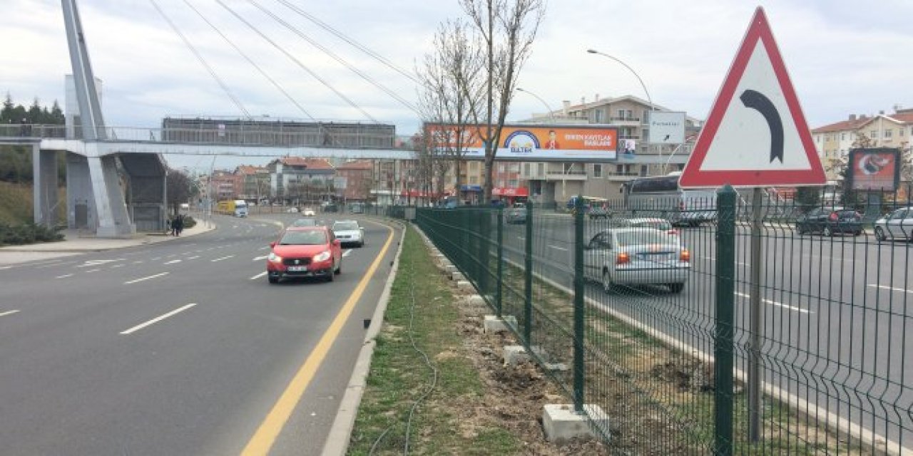 Havaalanına gidip gelecekler dikkat! Yolda çalışma var