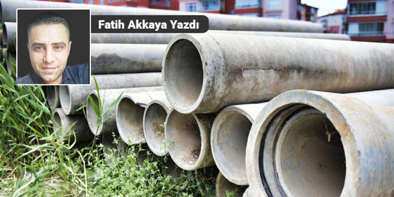 ASKİ boruları yolda unuttu
