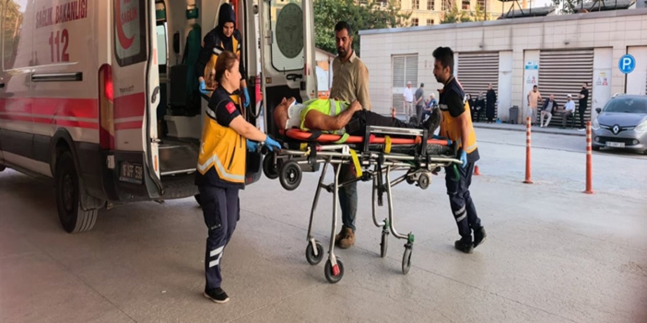 Bursa'da 4 metre yükseklikten düşen işçi yaralandı