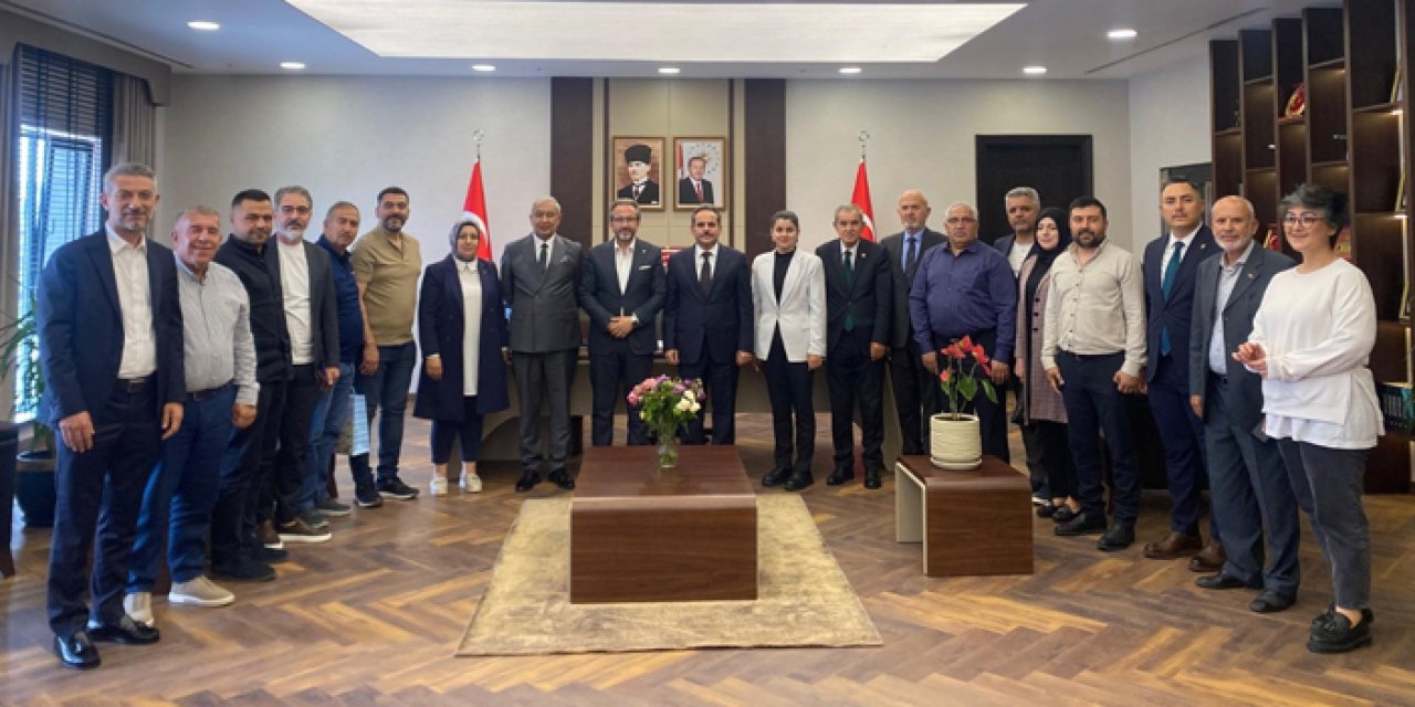 AK Parti Mamak teşkilatı Kaymakam Kaya’yı ziyaret etti