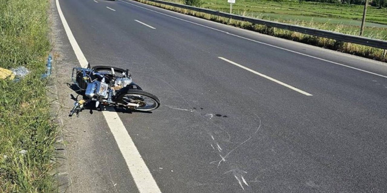 Samsun'da lastiği patlayan motosiklet kaza yaptı: 2 yaralı