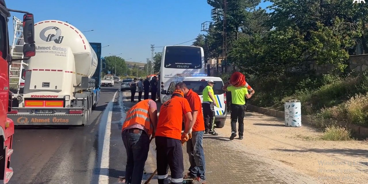 Kırşehir’de işçi servisi kaza yaptı: Çok sayıda yaralı var