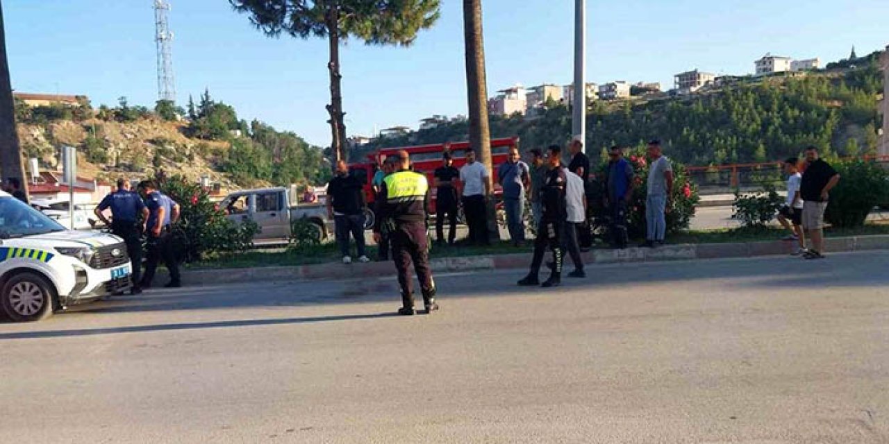 Direğe çarpan motosikletin sürücüsü hayatını kaybetti