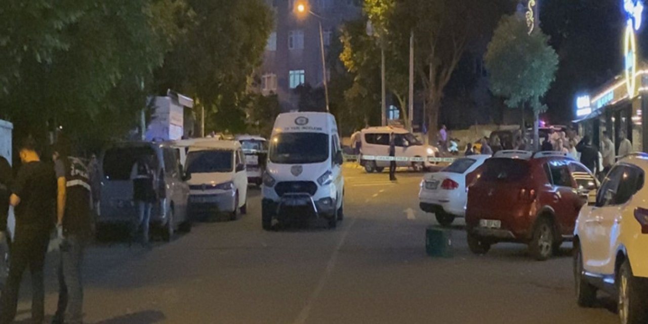 İstanbul’da parkta silahlı kavga: 5 yaralı