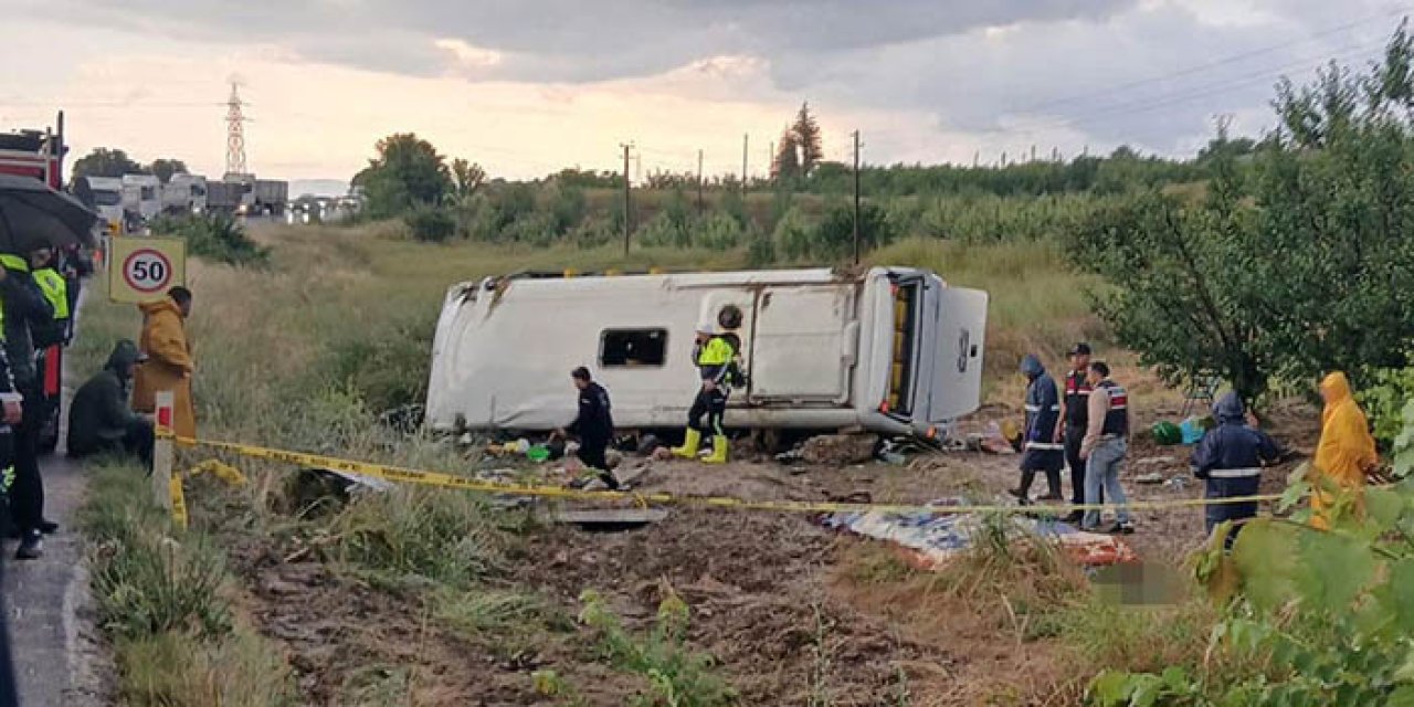 Isparta'da tır kontrolden çıktı: 4 ölü, 16 yaralı