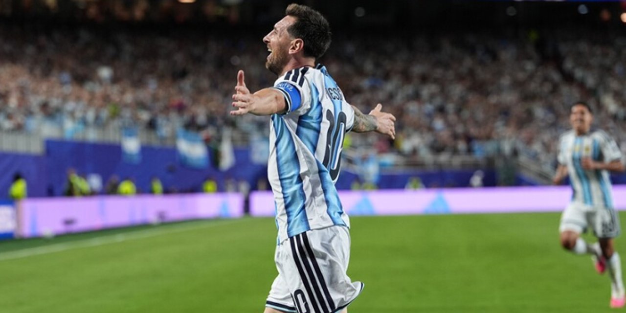 Tarihe tanıklık ettik: Messi’den onyıllarca konuşulacak başarı