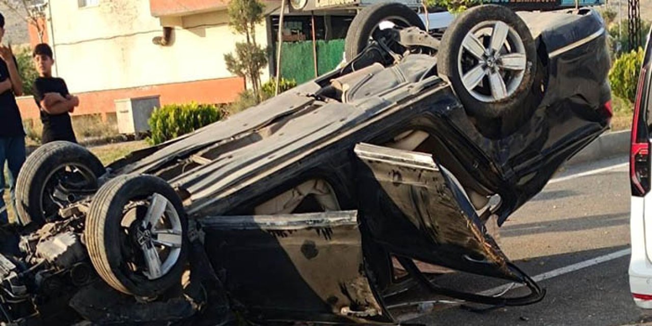 Diyarbakır'da trafik kazası: 3 yaralı