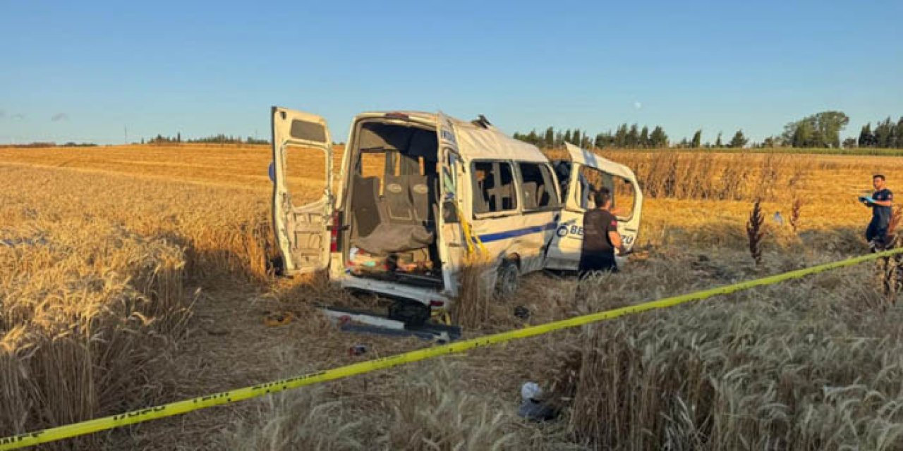Silivri’de acı kaza: Devrilen minibüste 2 can kaybı, 10 yaralı
